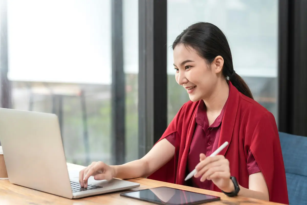 Аннелис Мертенс